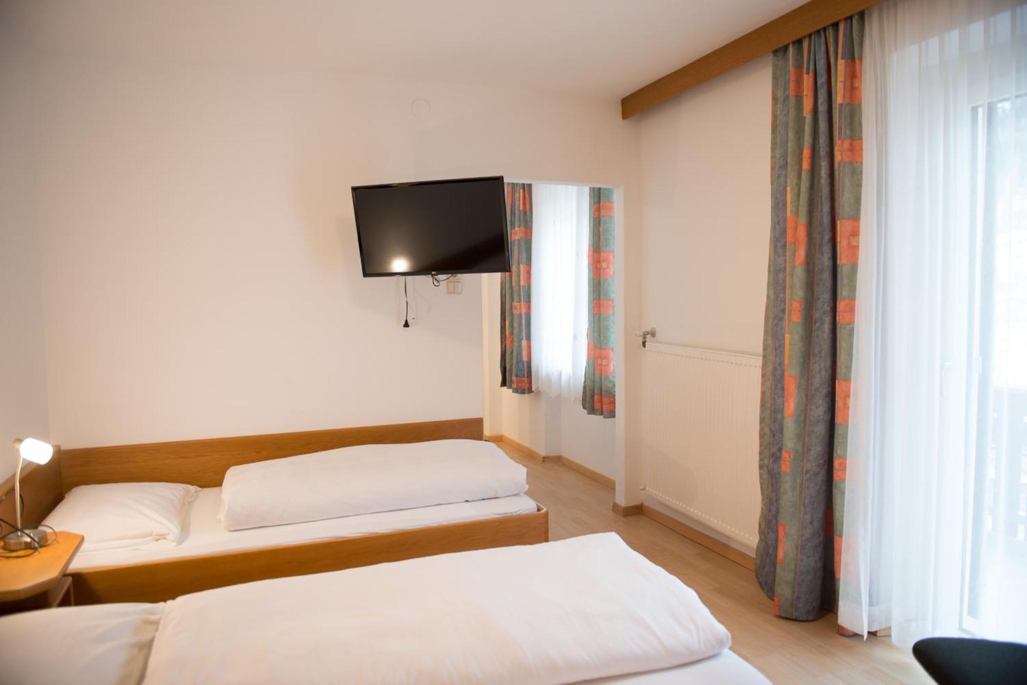 Garni Hofer Aparthotel 2*
